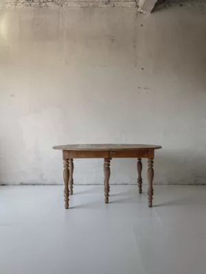 Grande table ancienne extensible – 6 à 12 personnes