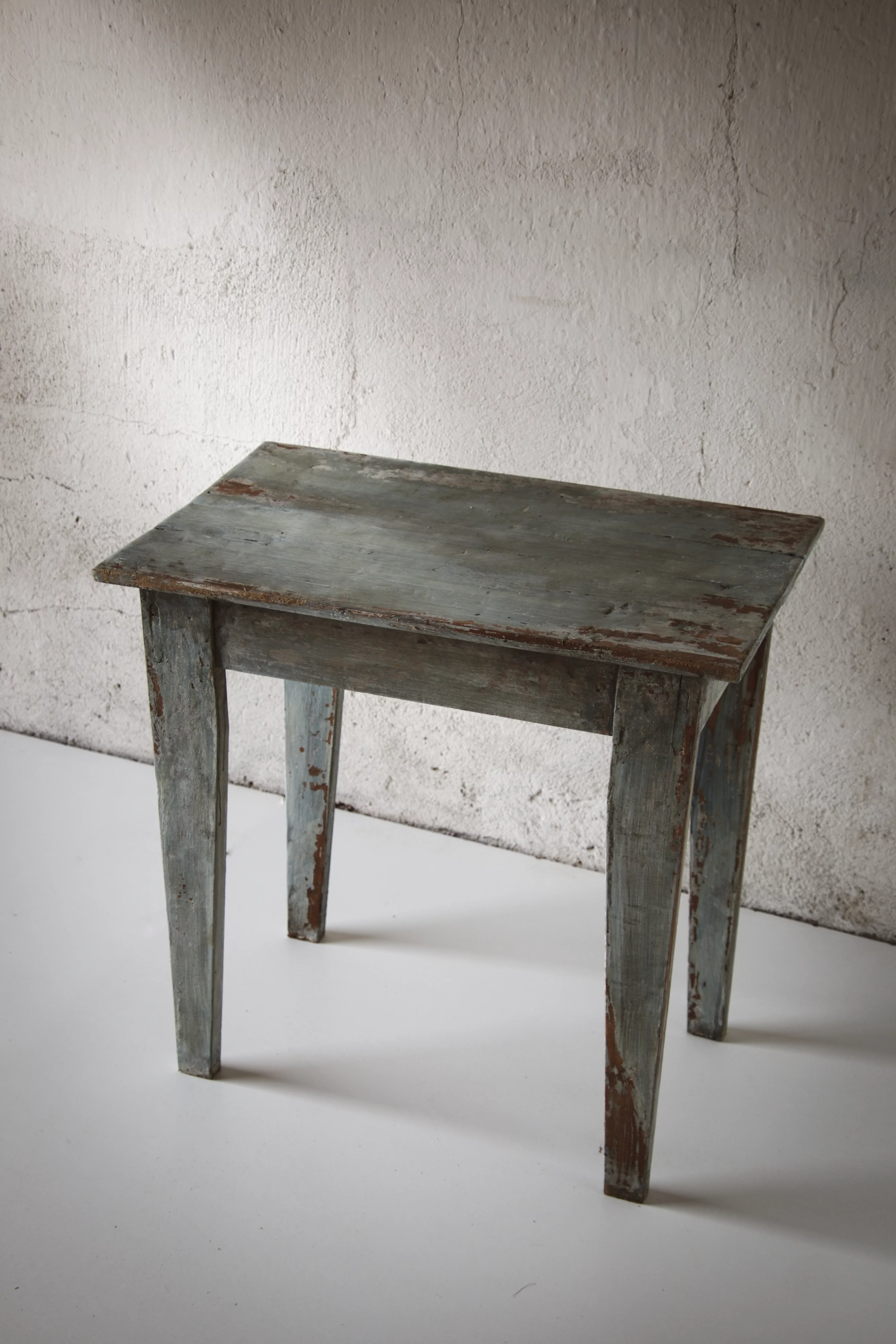 Petite table patiné bleu – Image 24