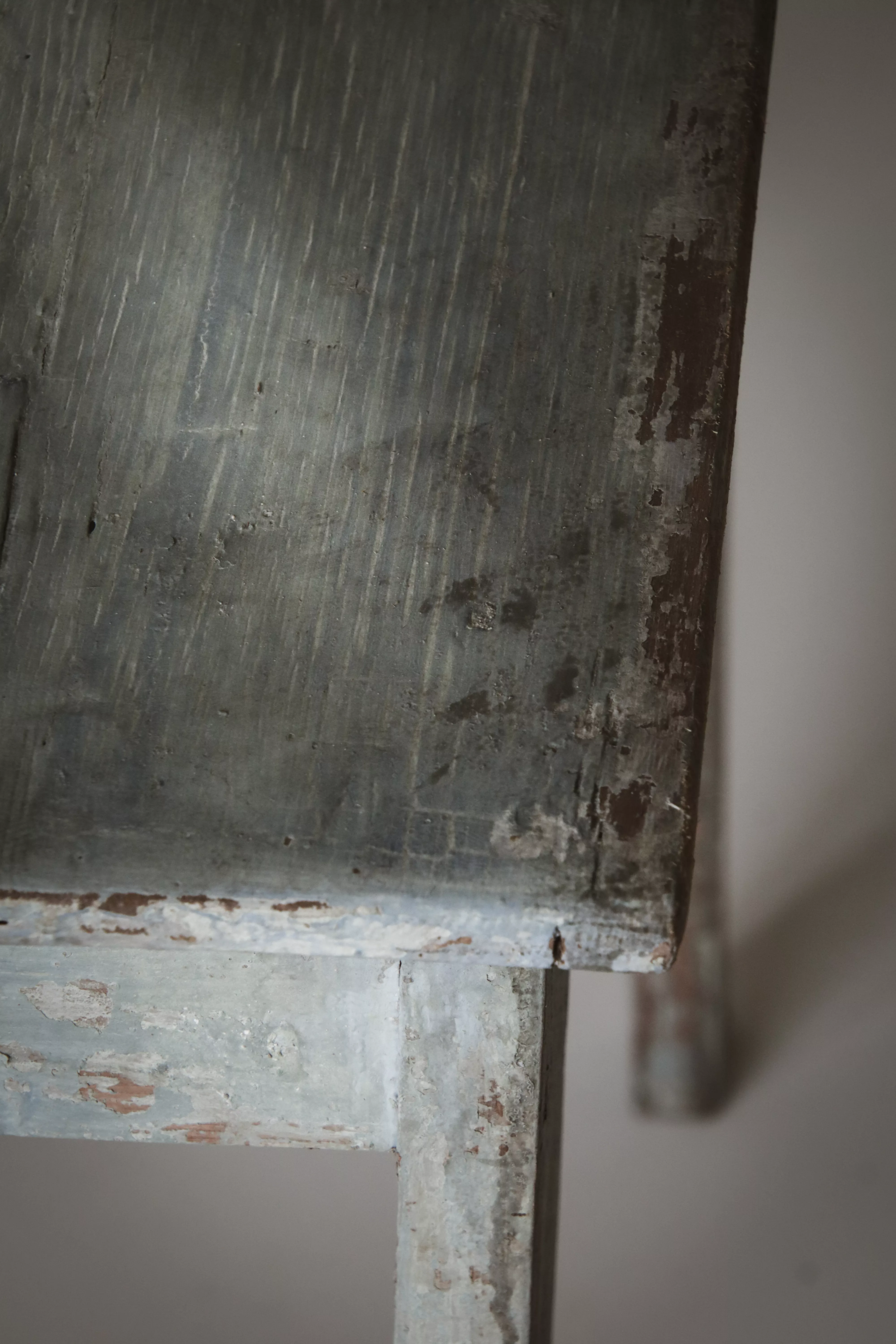 Petite table patiné bleu – Image 5