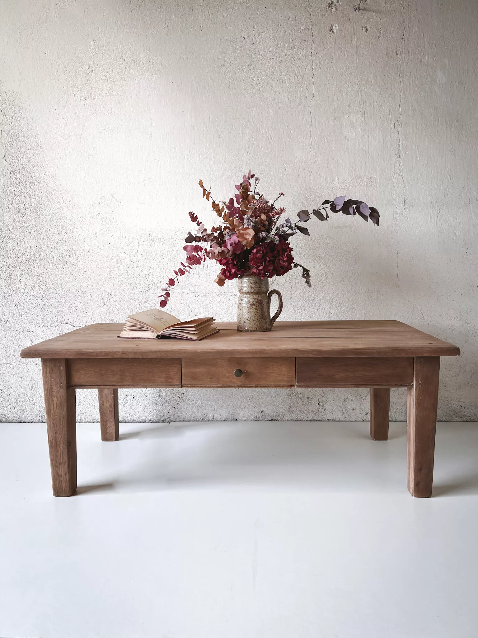 Table basse en bois massif avec tiroir – Image 8