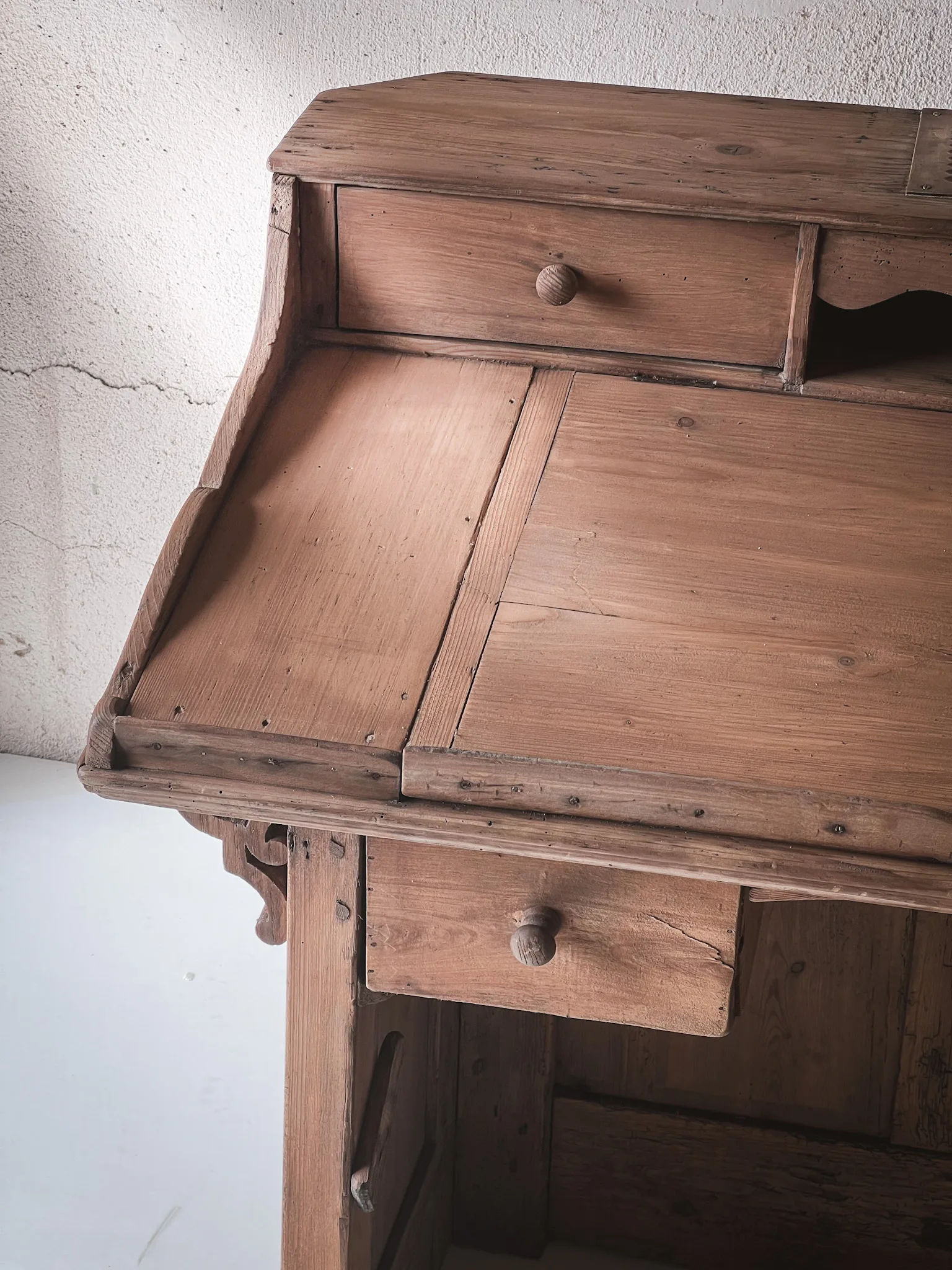 Ancien comptoir de magasin – Image 17